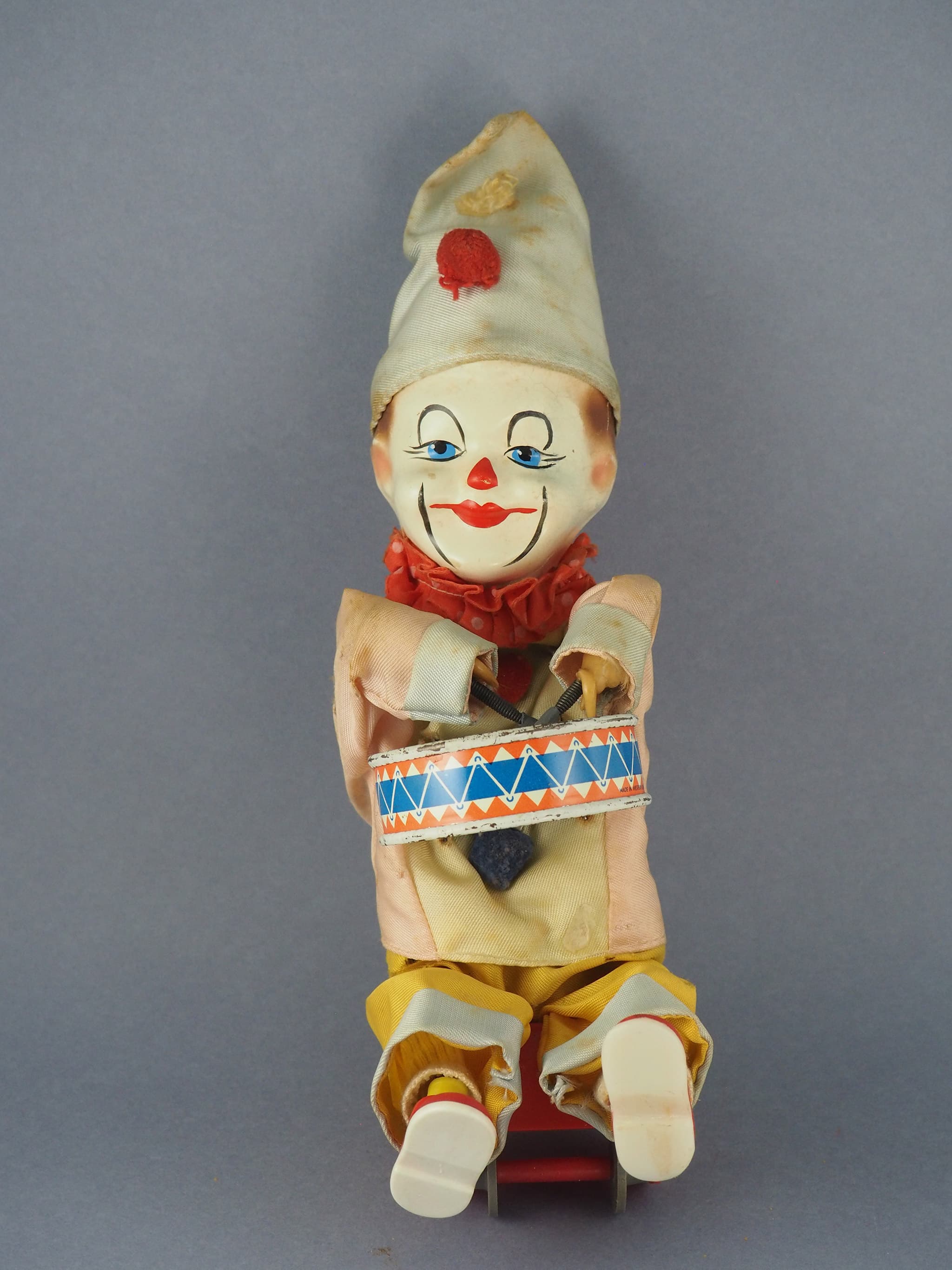 Sitting-Clown with Drum