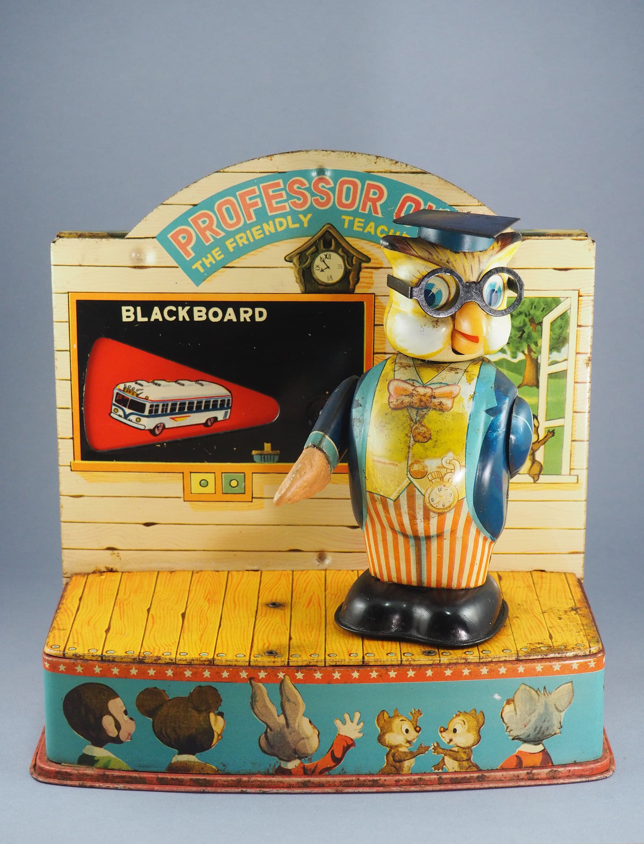 Professor Owl The friendly Teacher