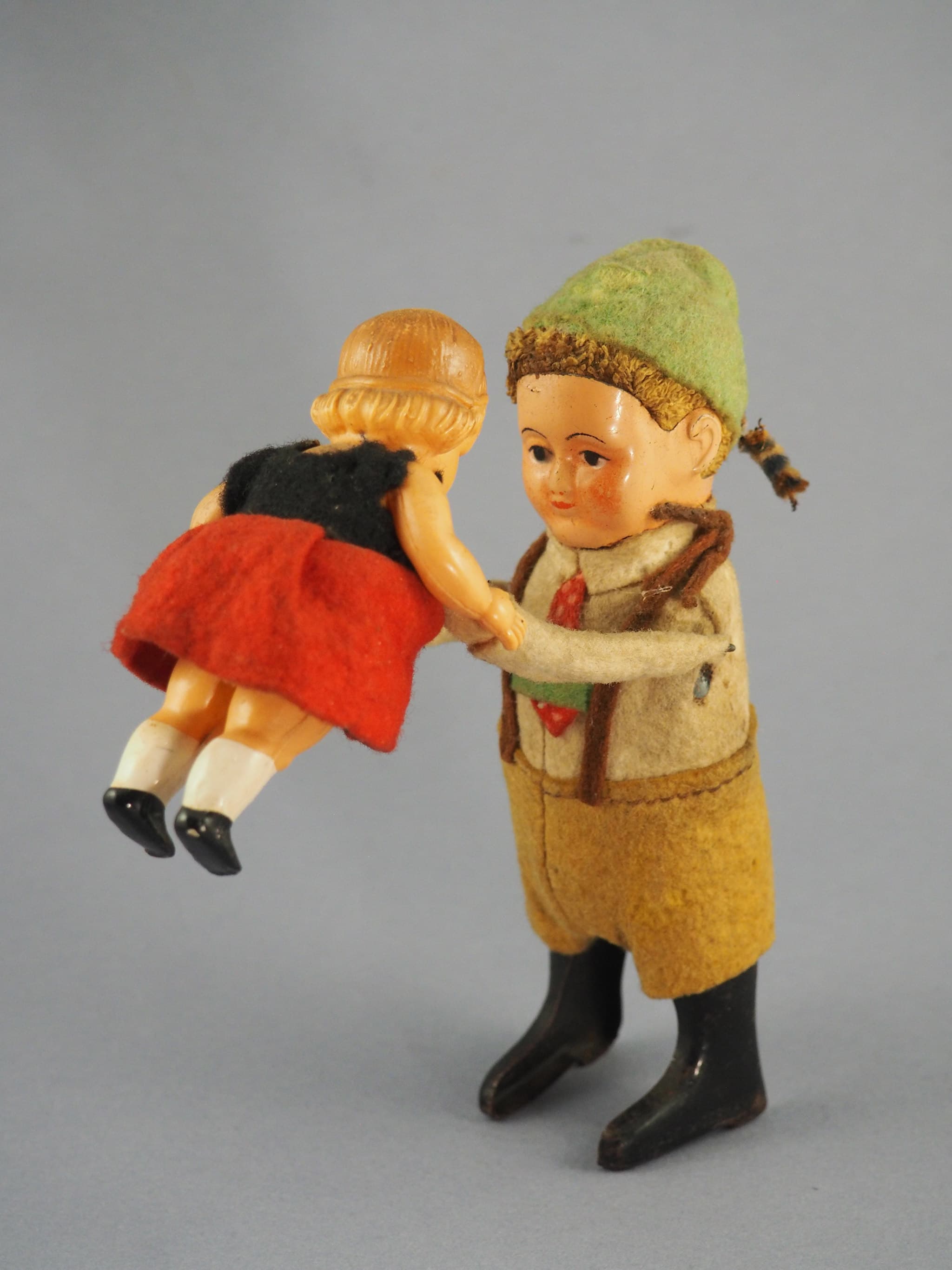 Tyrolean with Alpine girl