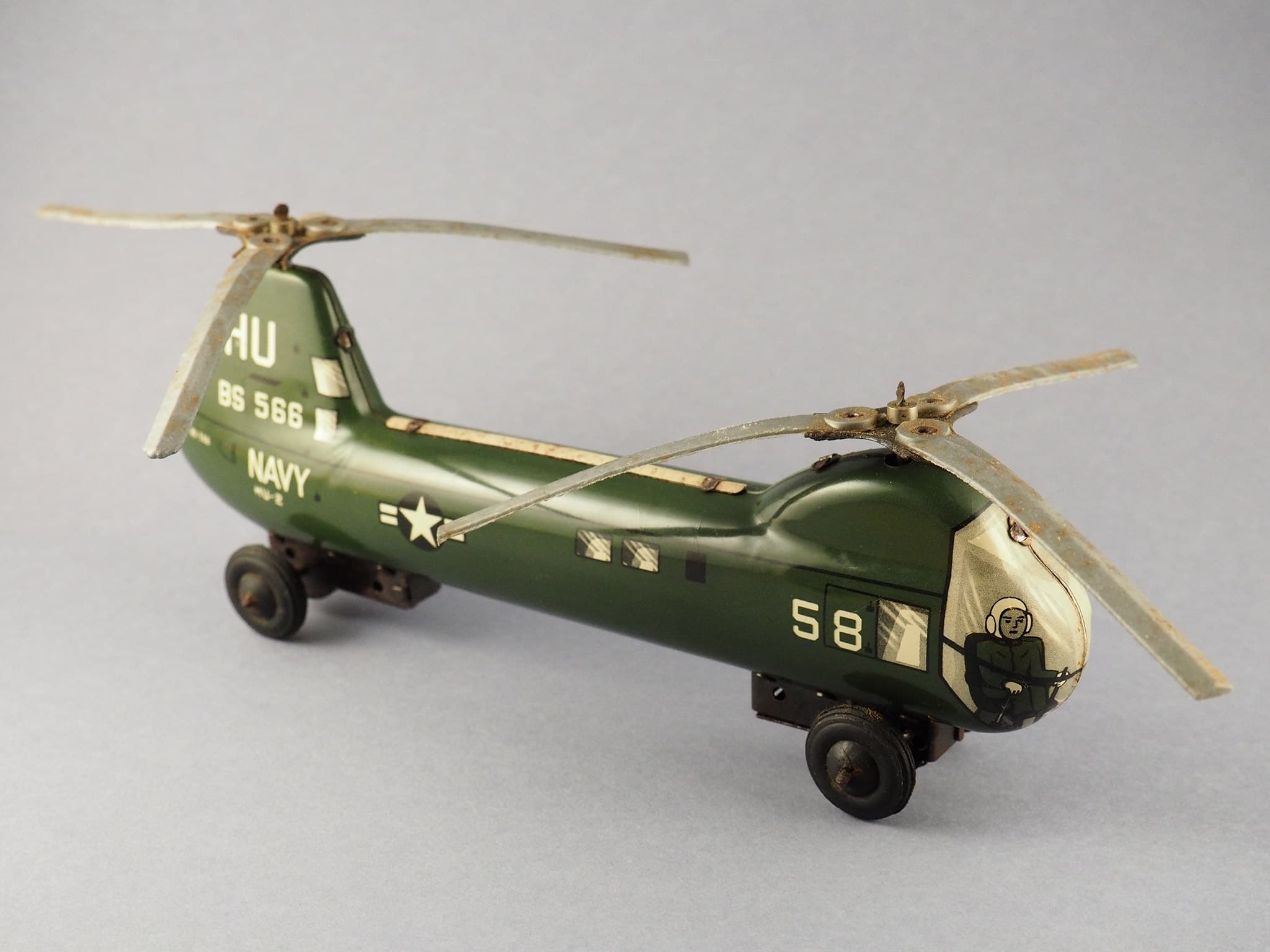 Helicopter US Navy HU 58
