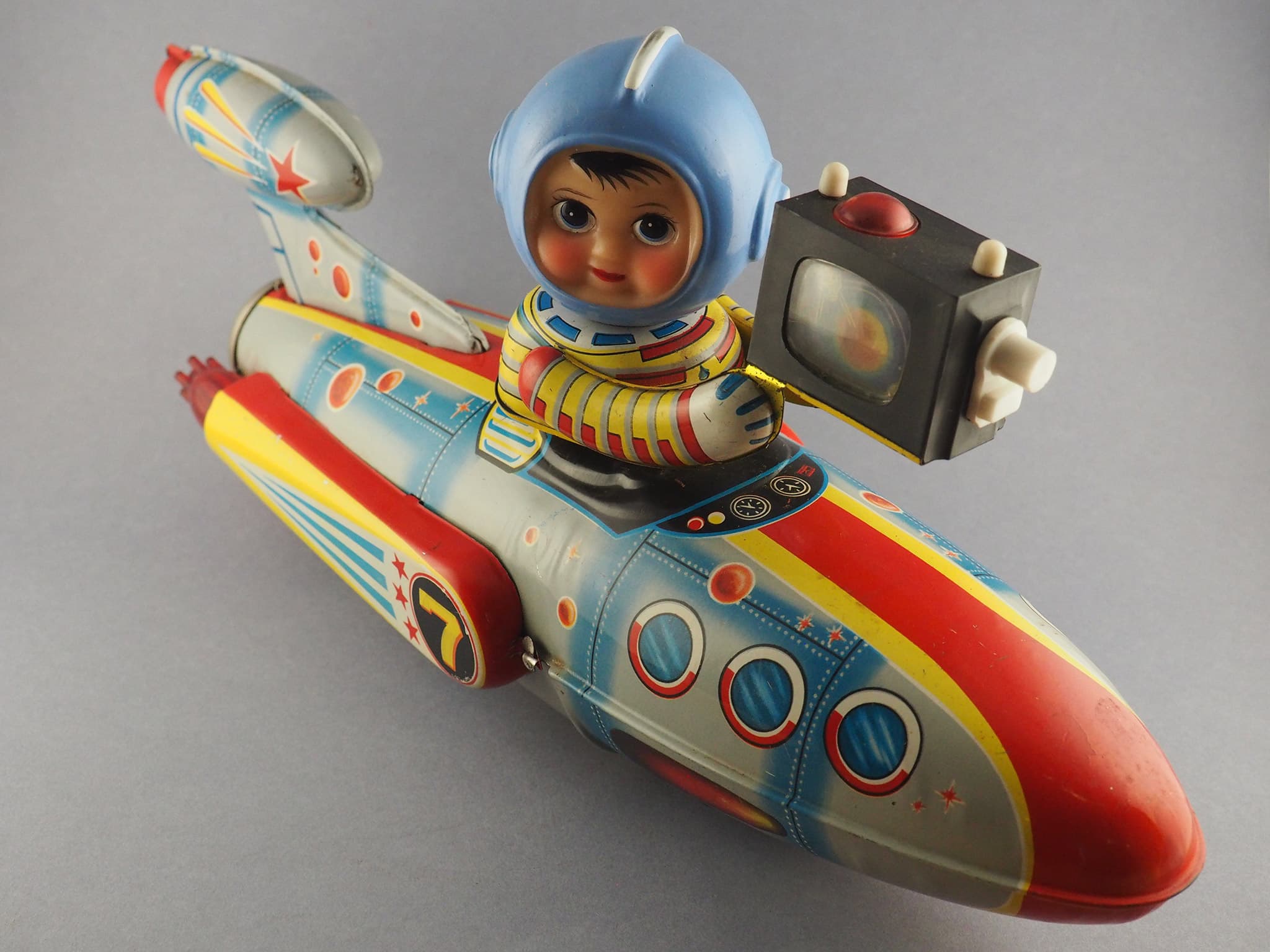 Universe Televiboat