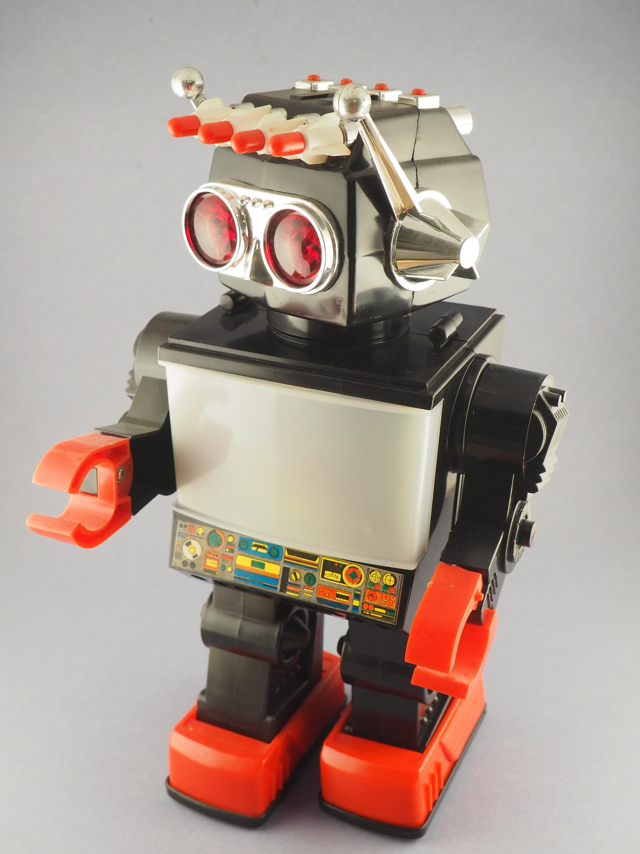 SATURN Robot
