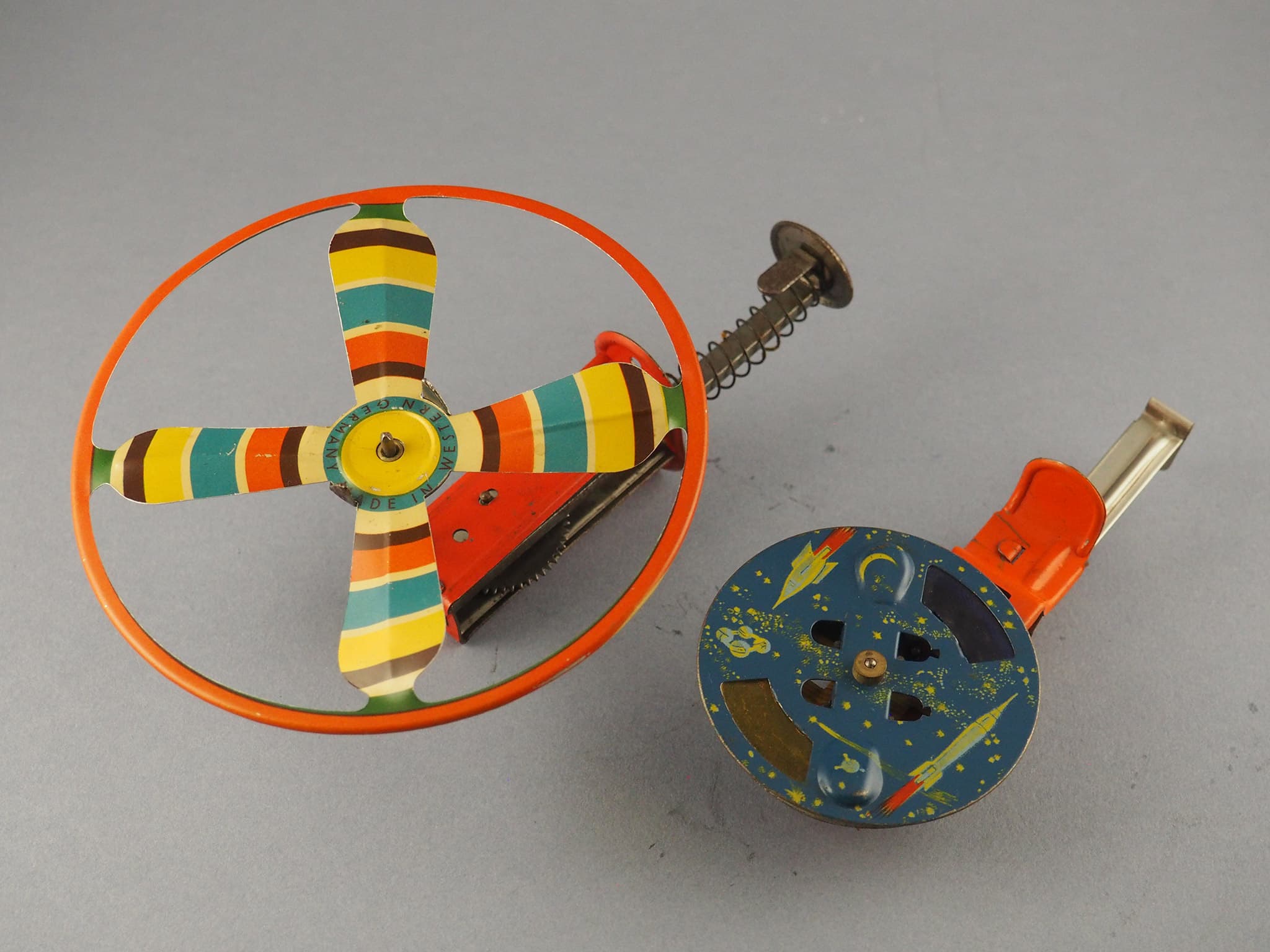 Space Sparkling Pinwheel