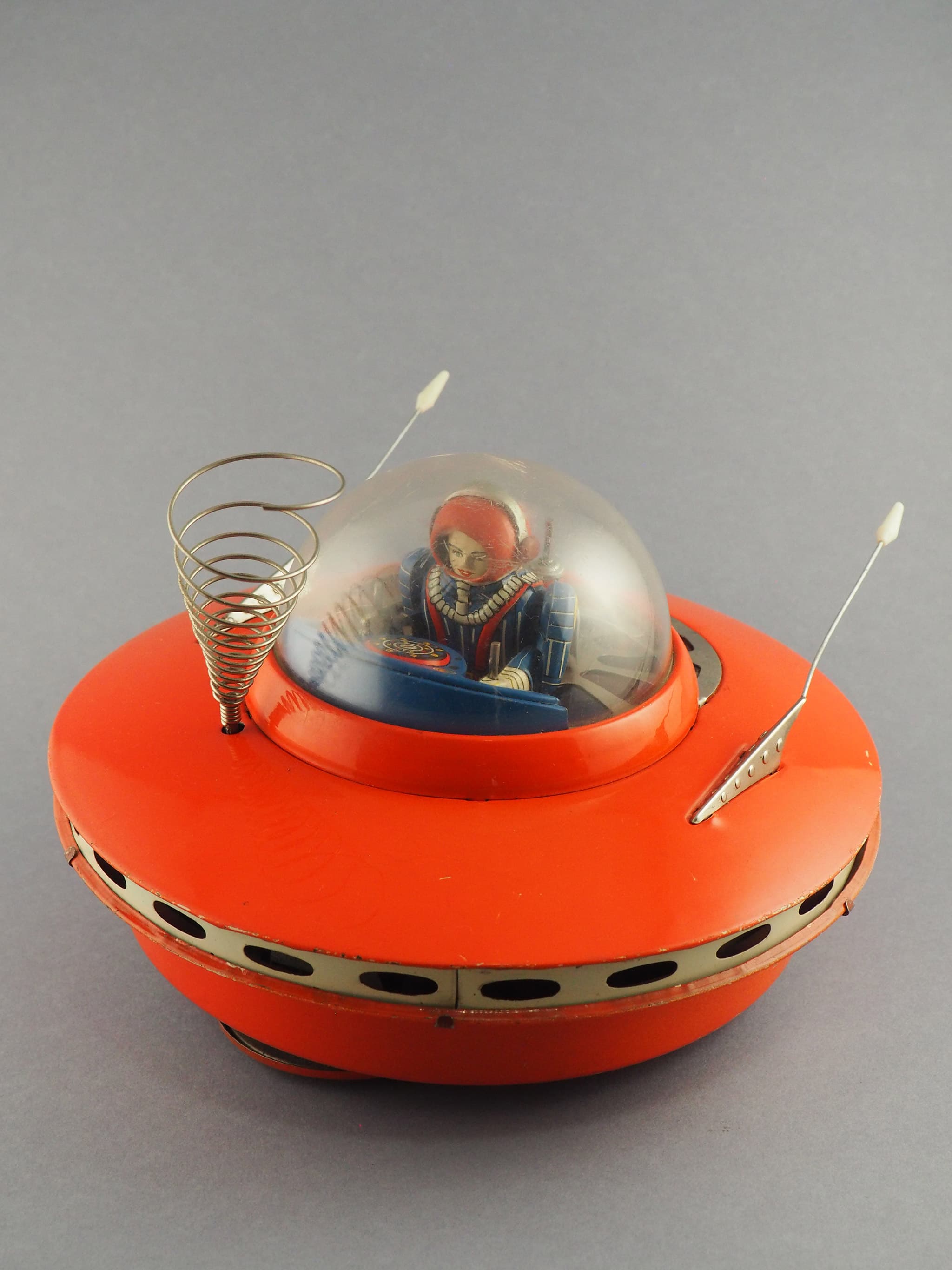 Flying Saucer with Space Pilot