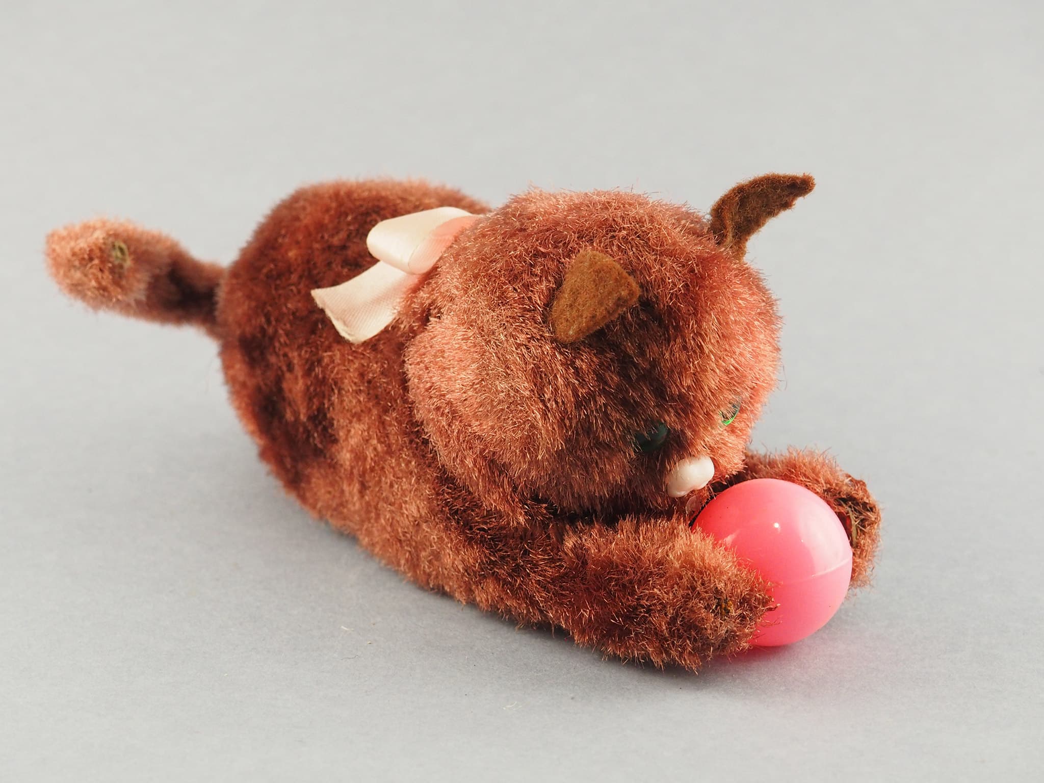 Pussy with Ball