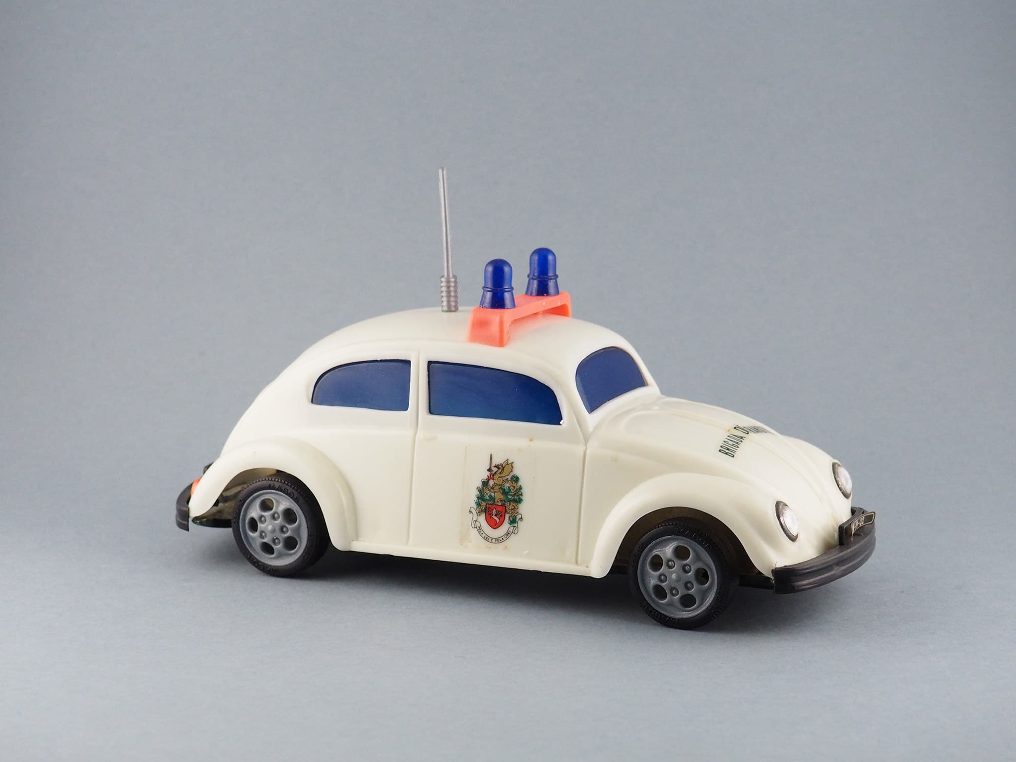 Volkswagen com Sirene e Fricção